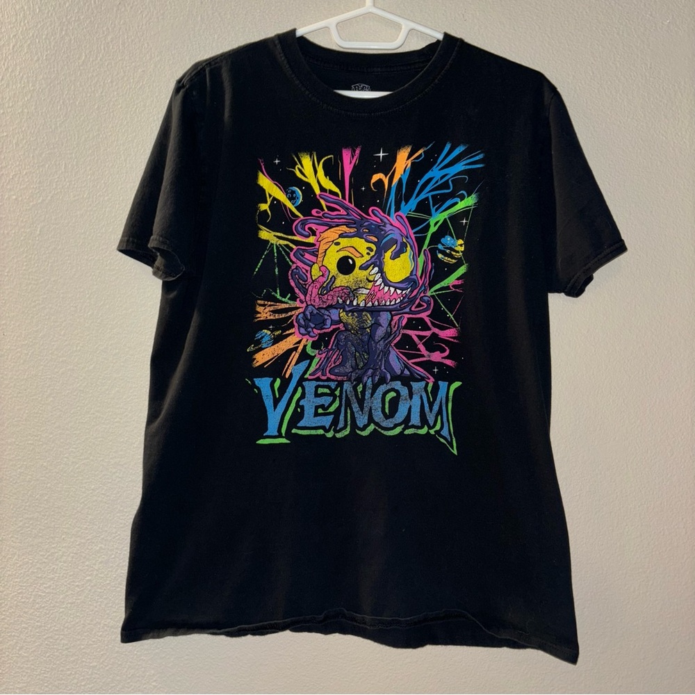 Funko POP! Tees T-Shirt Venom Black Light Size Large
